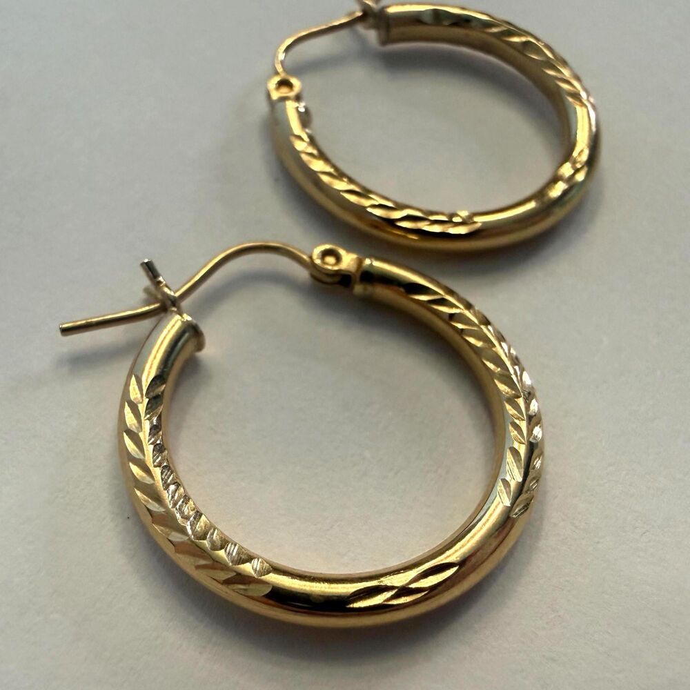Vintage 14K Gold Hoop Earrings | Diamond Cut Yellow Gold Hoops | Minimalist